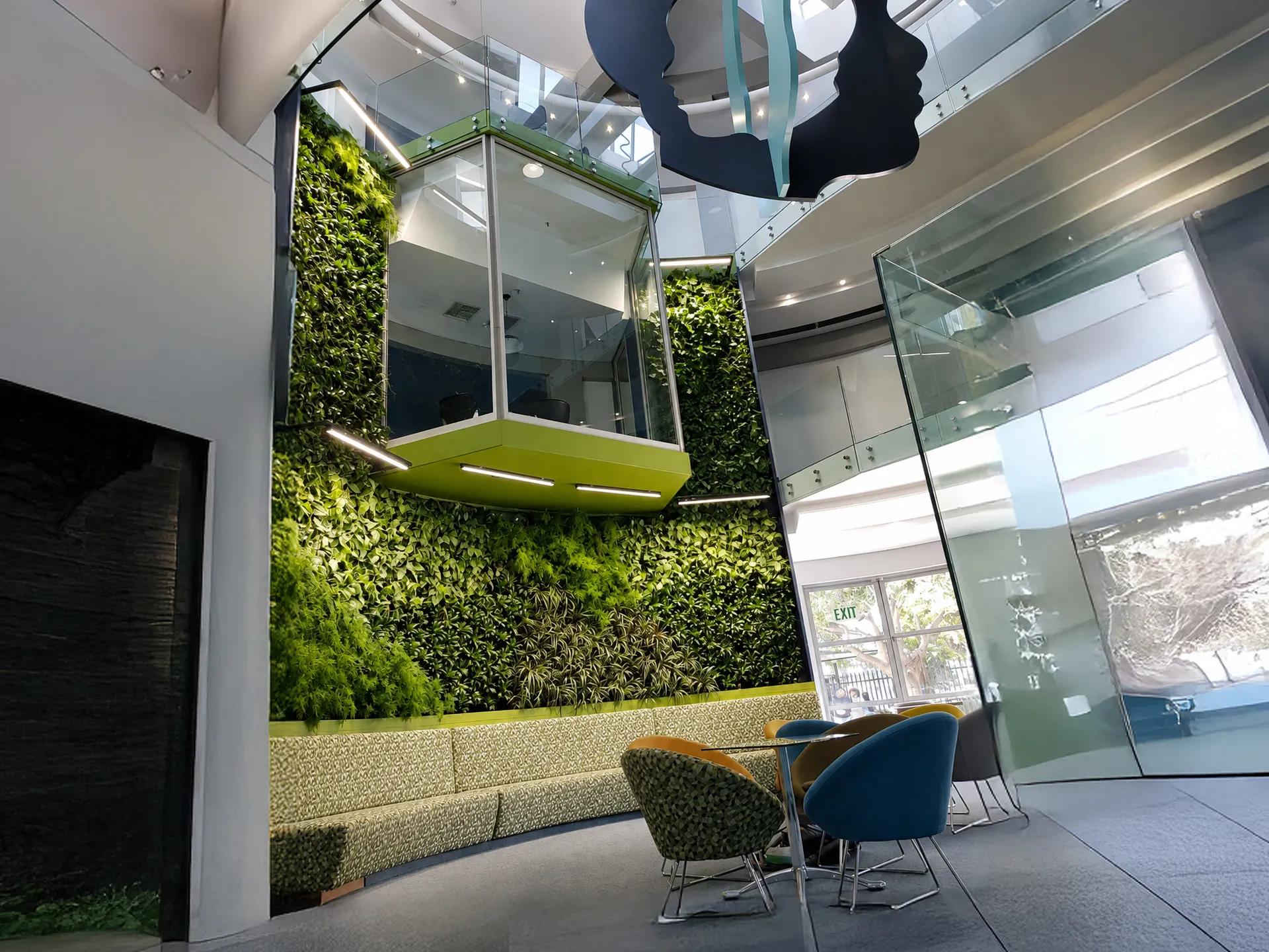 internal-office-aluminium-shopfront